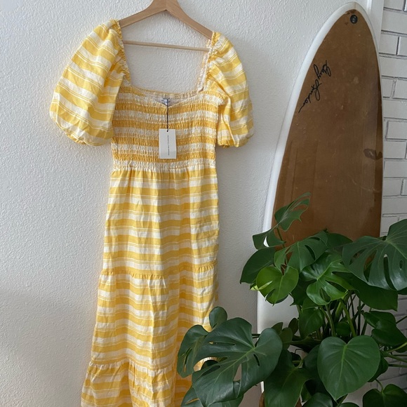 Faithfull the Brand Dresses & Skirts - Faithful The Brand Midi Dress